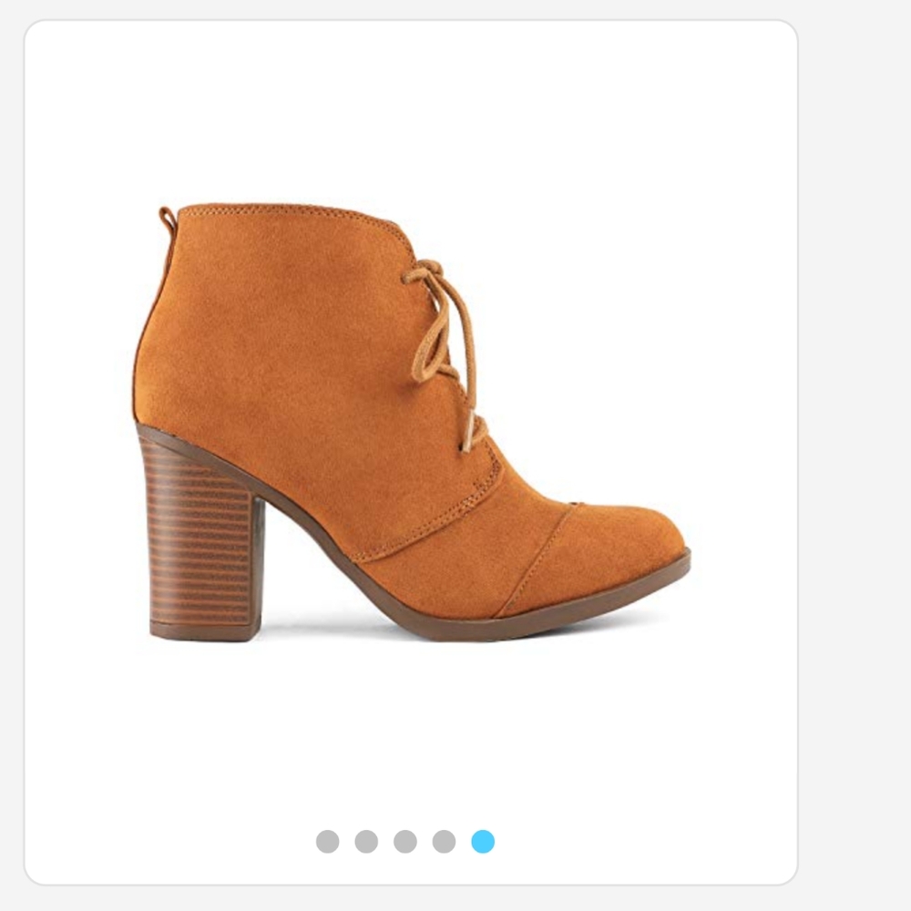 Toetos boots booties tan suede lace up Chicago